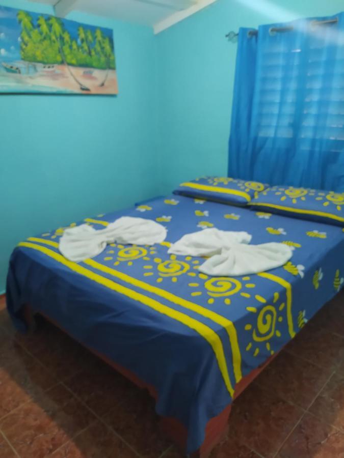 Hotel Tipico Maura Bayahibe Esterno foto
