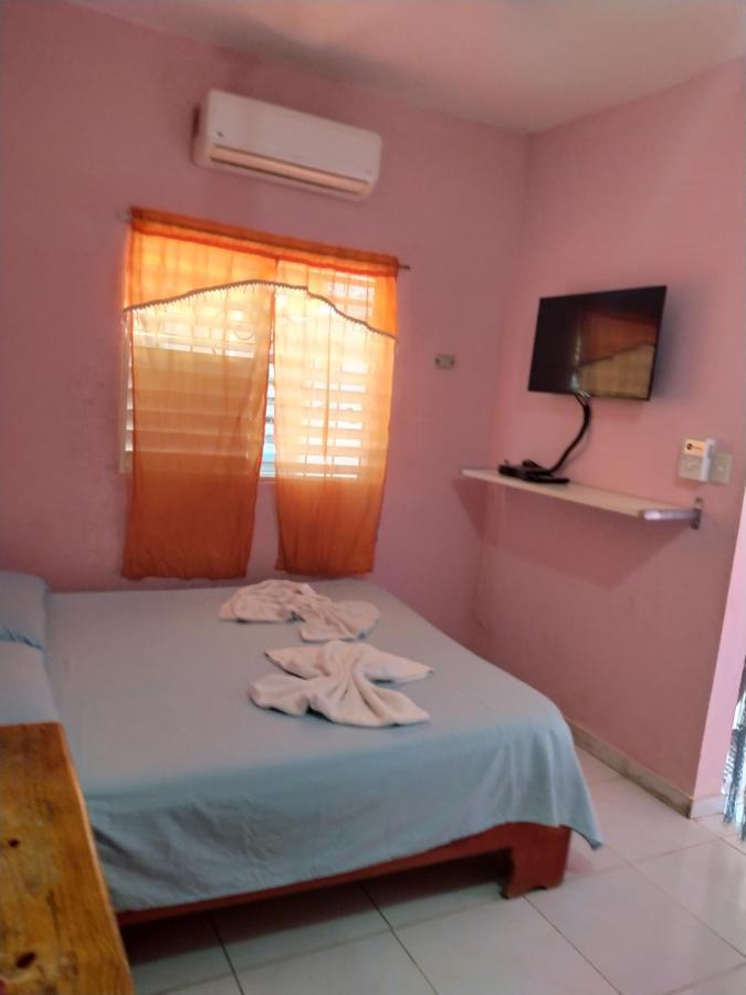 Hotel Tipico Maura Bayahibe Esterno foto